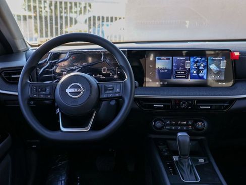 New 2026 Nissan Kicks SV image 22