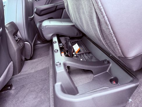 New 2026 Chevrolet Colorado LT RWD image 24