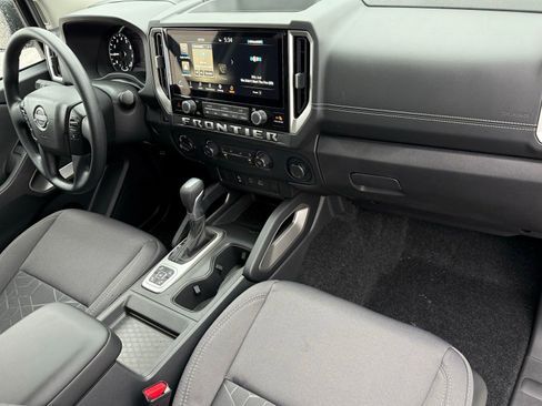New 2026 Nissan Frontier SV AWD/4WD image 14