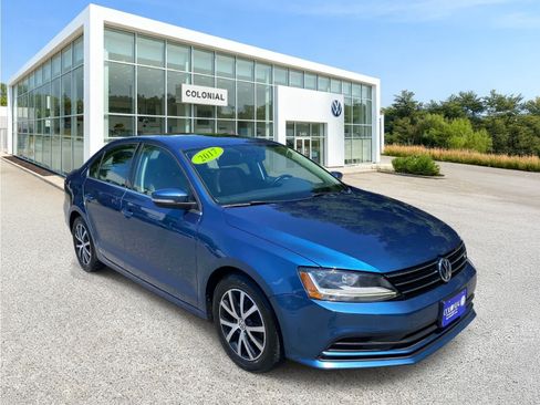 Used 2017 Volkswagen Jetta SE FWD image 7