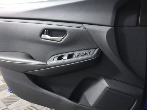 Used 2023 Nissan Sentra SV w/ All-Weather Package FWD image 16