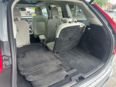 Used 2024 Volvo XC90 B6 Plus AWD/4WD image 31
