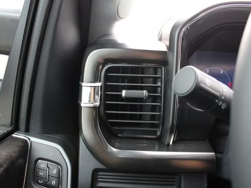 New 2026 Ford F250 Lariat w/ Black Appearance Package AWD/4WD image 8