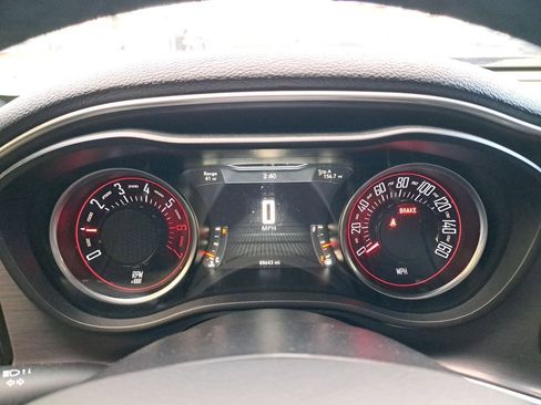 Used 2018 Dodge Challenger R/T w/ Driver Convenience Group image 18