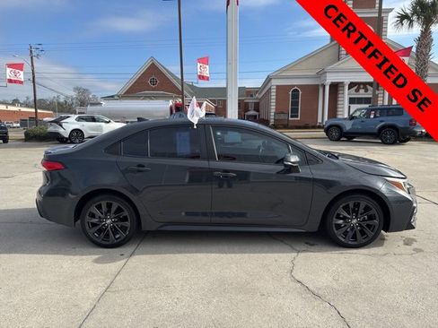 Used 2023 Toyota Corolla SE image 4