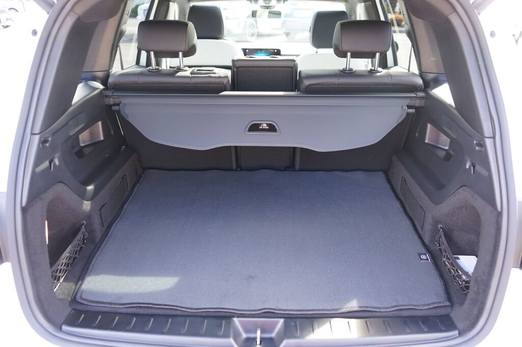 Used 2023 Mercedes-Benz GLB 250 4MATIC image 11