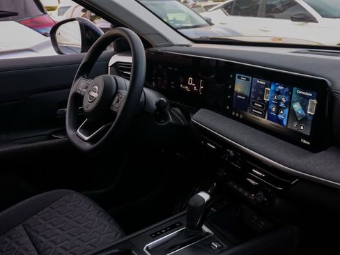 New 2026 Nissan Kicks SV image 20