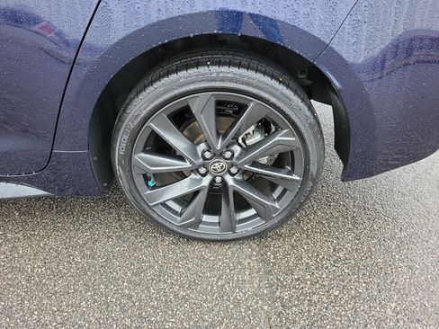 Certified 2024 Toyota Corolla SE w/ Convenience Package image 8