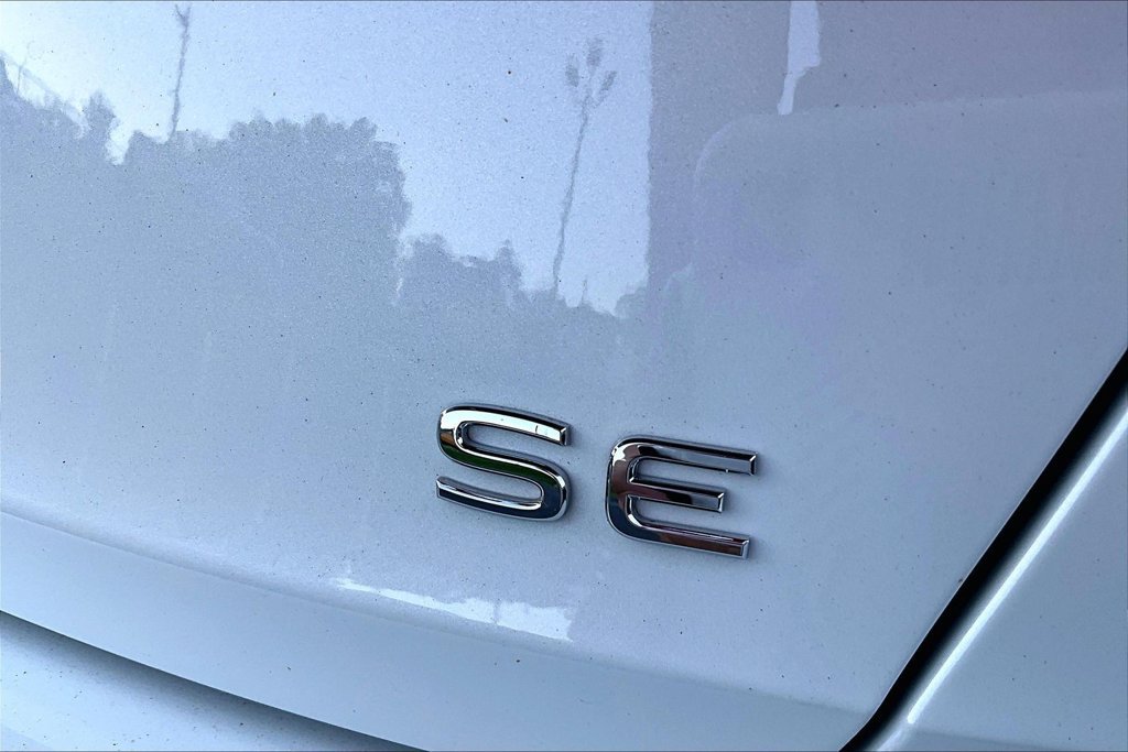 Used 2023 Volkswagen Jetta SE FWD image 24