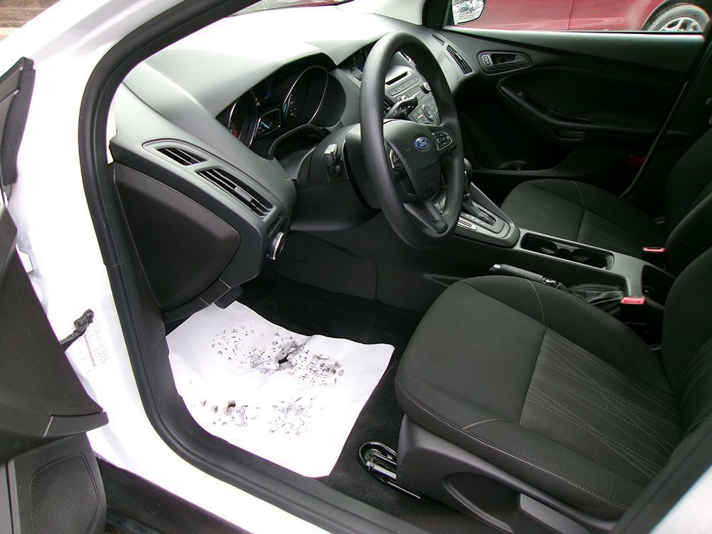 Used 2016 Ford Focus S FWD image 13