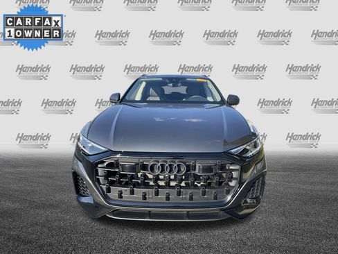 Used 2025 Audi Q8 Premium Plus image 3