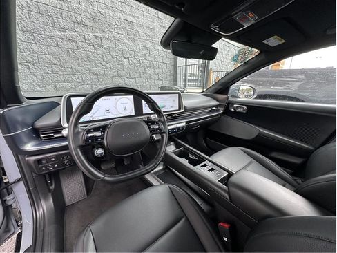 Used 2024 Hyundai Ioniq 6 SEL RWD image 2