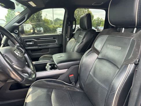 Used 2022 RAM 2500 Laramie AWD/4WD image 3