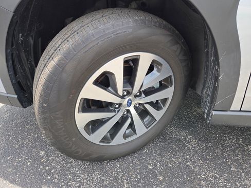 Certified 2024 Subaru Outback AWD/4WD image 15