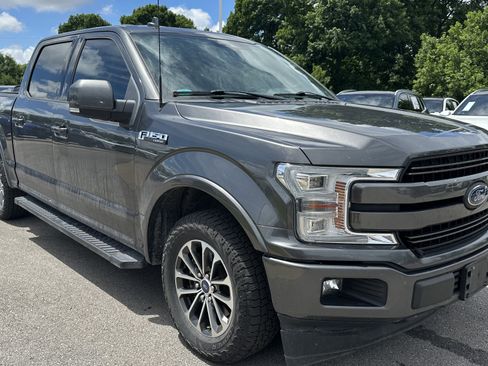 Used 2018 Ford F150 Lariat w/ Equipment Group 502A Luxury RWD image 2