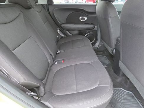 Used 2018 Kia Soul image 21