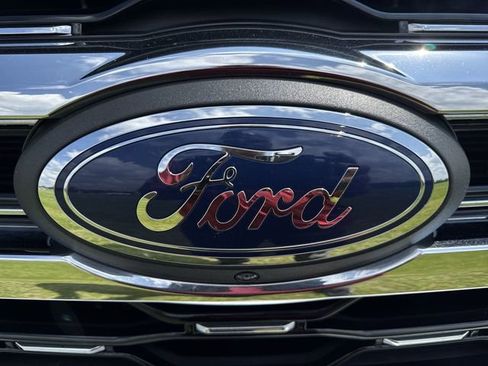 Used 2022 Ford Expedition Max Limited AWD/4WD image 32
