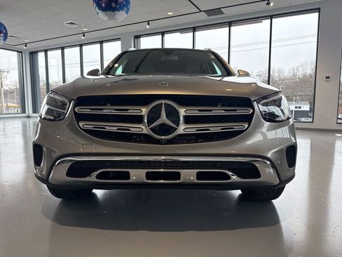 Used 2020 Mercedes-Benz GLC 300 4MATIC image 3