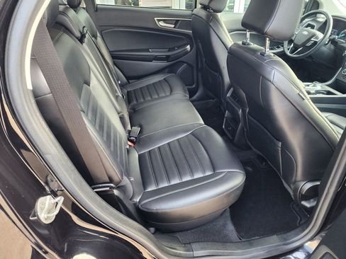 Used 2023 Ford Edge SEL image 17