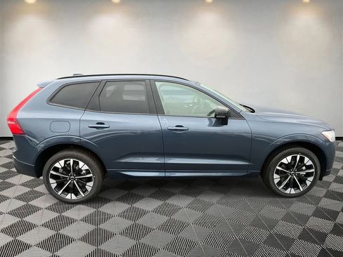 New 2026 Volvo XC60 B5 Plus w/ Climate Package image 2