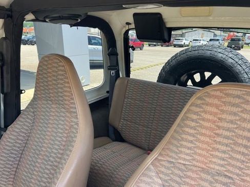 Used 2000 Jeep Wrangler Sport AWD/4WD image 18