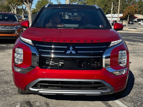 New 2026 Mitsubishi Outlander SEL image 2