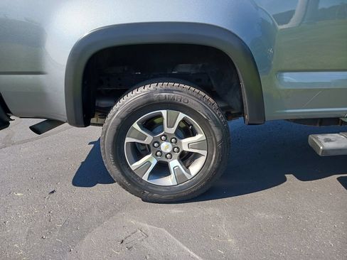 Used 2019 Chevrolet Colorado Z71 AWD/4WD image 8