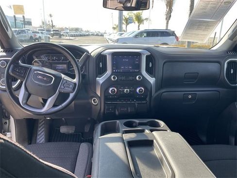 Used 2021 GMC Sierra 1500 Elevation image 19