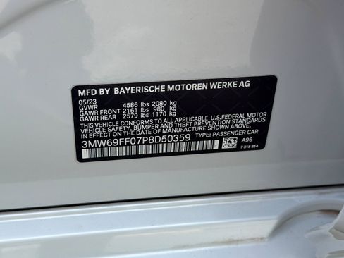 Used 2023 BMW 330i Sedan w/ Premium Package RWD image 40
