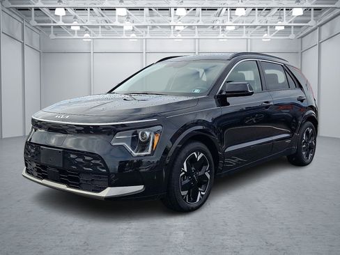 Used 2023 Kia Niro Wind FWD image 3