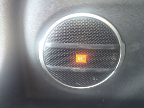 Used 2024 Toyota Corolla Cross XLE w/ Convenience Package image 13