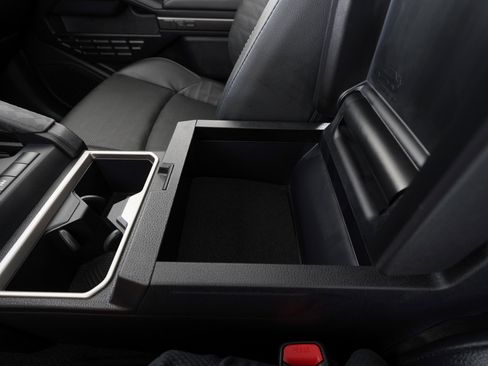 Used 2025 Toyota 4Runner TRD Off-Road image 31