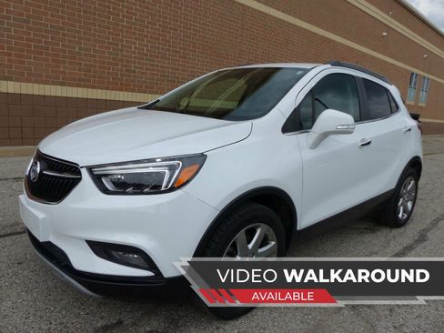 Used 2019 Buick Encore Essence w/ Experience Buick Package AWD/4WD image 1