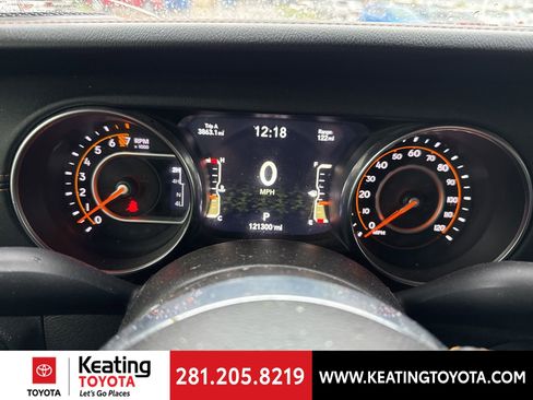 Used 2022 Jeep Gladiator Overland AWD/4WD image 18