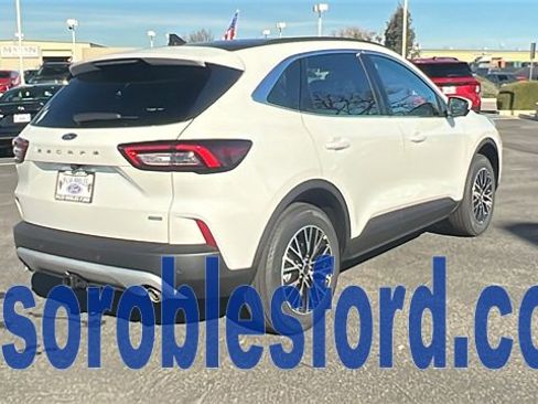 New 2025 Ford Escape SE w/ PHEV Premium Package image 3