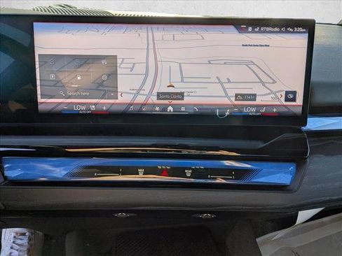 New 2026 BMW 550e xDrive image 12