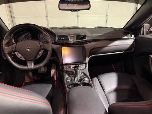 Used 2019 Maserati GranTurismo Sport RWD image 15