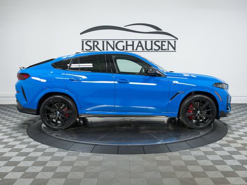 Used 2025 BMW X6 M60i w/ Executive Package image 4