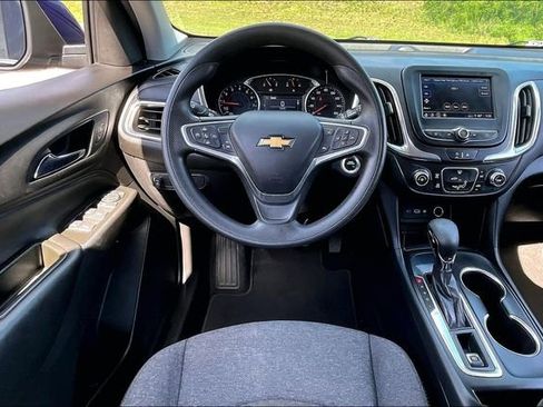 Used 2022 Chevrolet Equinox LT FWD image 8