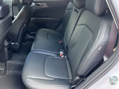 New 2026 Kia Sportage SX image 23