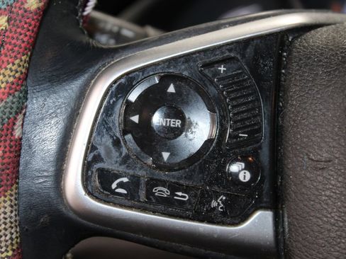 Used 2016 Honda Civic Touring image 19
