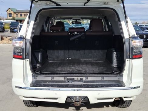 Used 2016 Toyota 4Runner Limited image 15