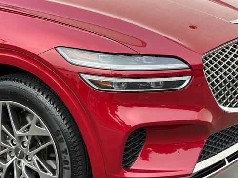 Used 2023 Genesis GV70 2.5T w/ Select Package image 11