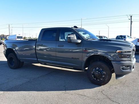 New 2026 RAM 3500 Limited image 41