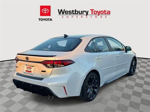 Certified 2025 Toyota Corolla XSE image 7