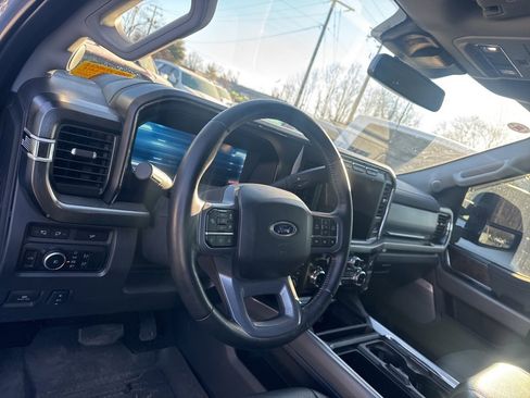 Used 2024 Ford F250 Lariat w/ Lariat Ultimate Package image 17