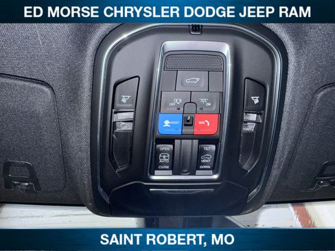 New 2025 Jeep Grand Cherokee Altitude AWD/4WD image 19