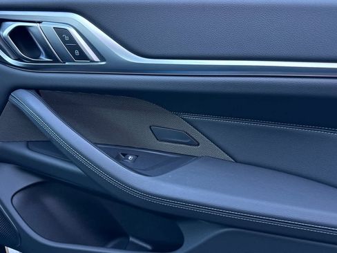 Used 2025 BMW i4 eDrive40 w/ Premium Package image 17