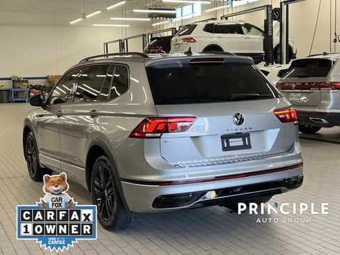 Used 2022 Volkswagen Tiguan SE R-Line FWD image 12