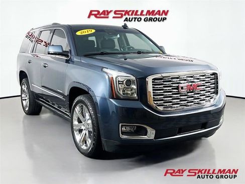 Used 2019 GMC Yukon Denali w/ Denali Ultimate Package AWD/4WD image 1